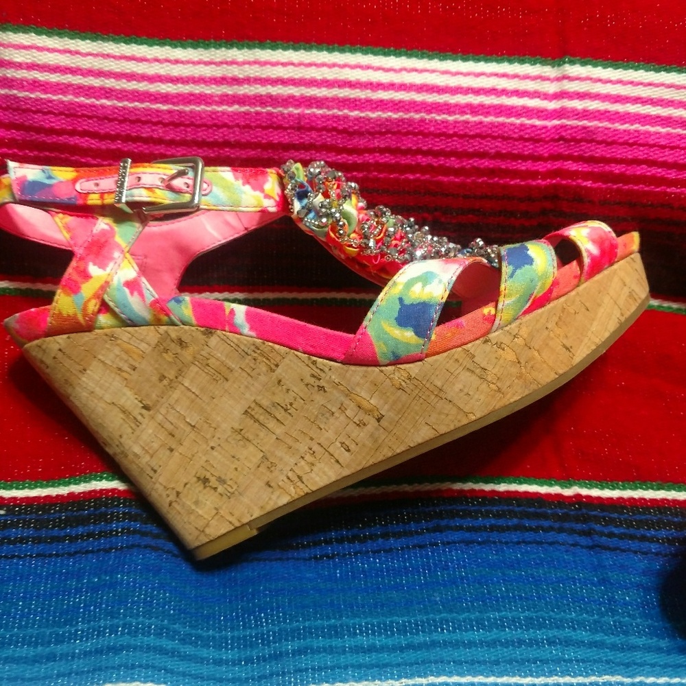 Wedge sandals